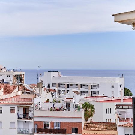 1 Bed Apartment With Sea View Nerja Exteriör bild